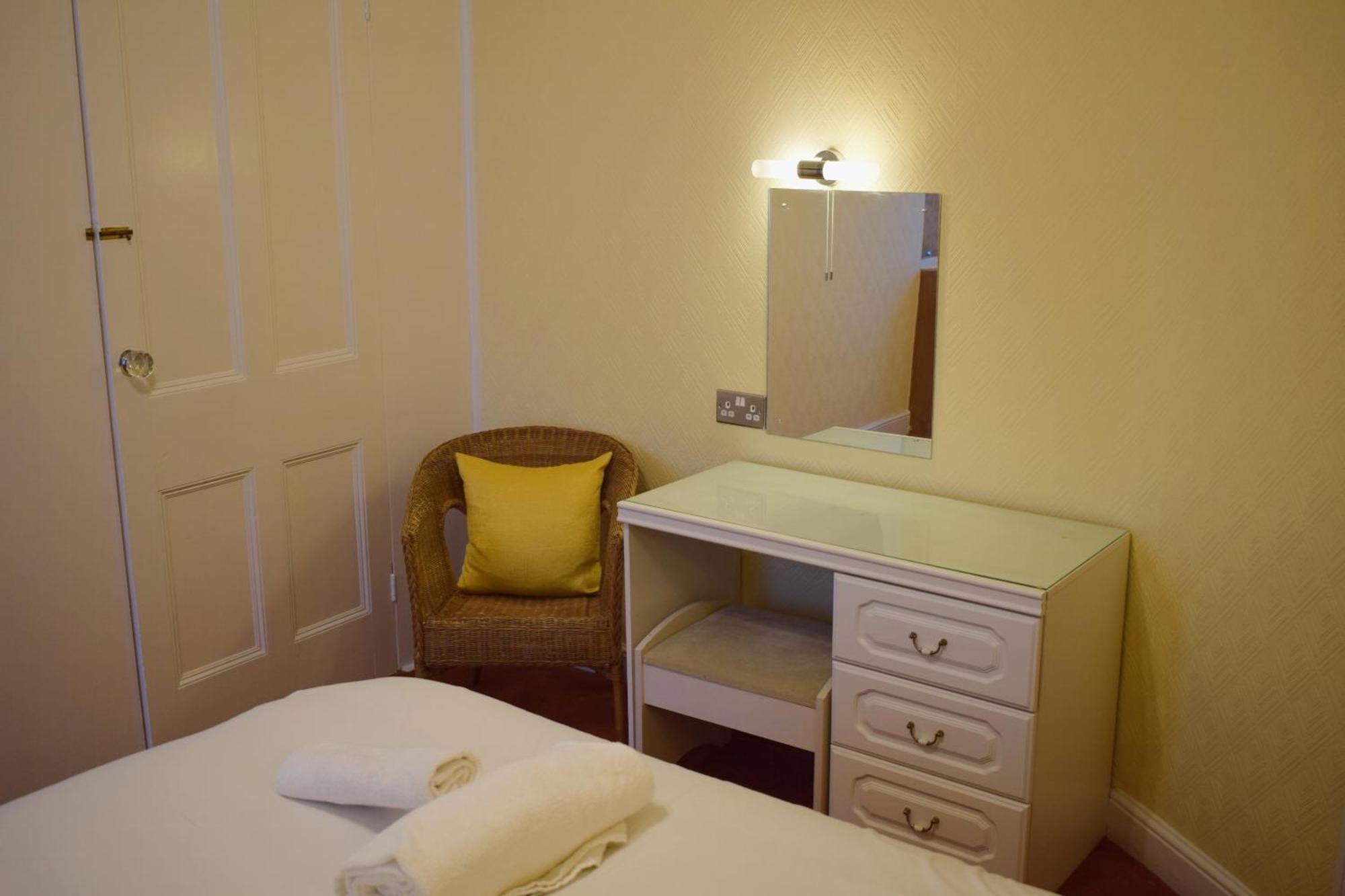 Penn House Hotel ウェーマス 部屋 写真