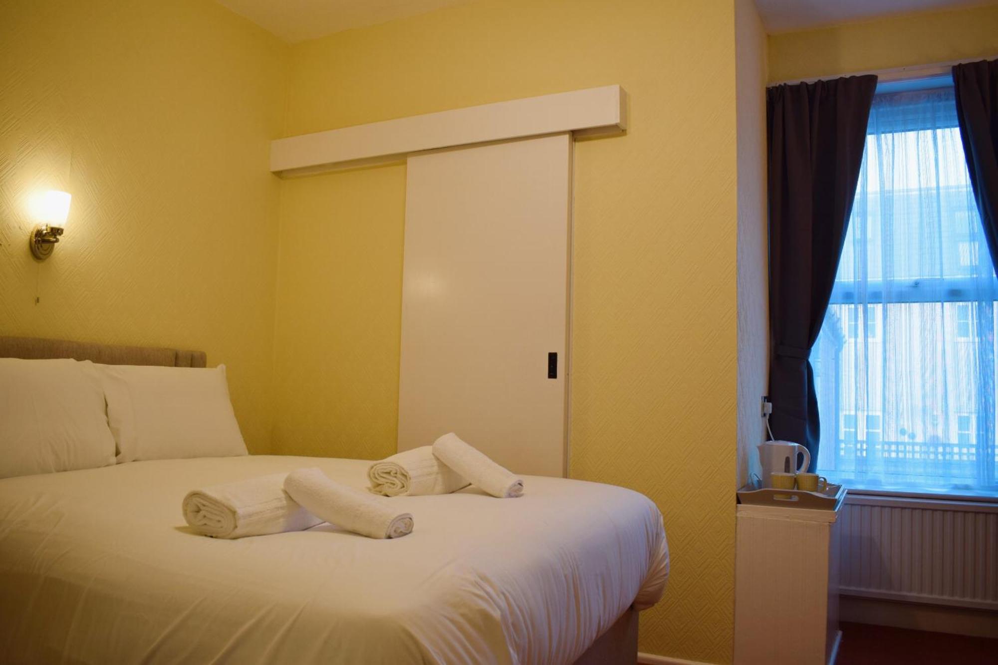 Penn House Hotel ウェーマス 部屋 写真