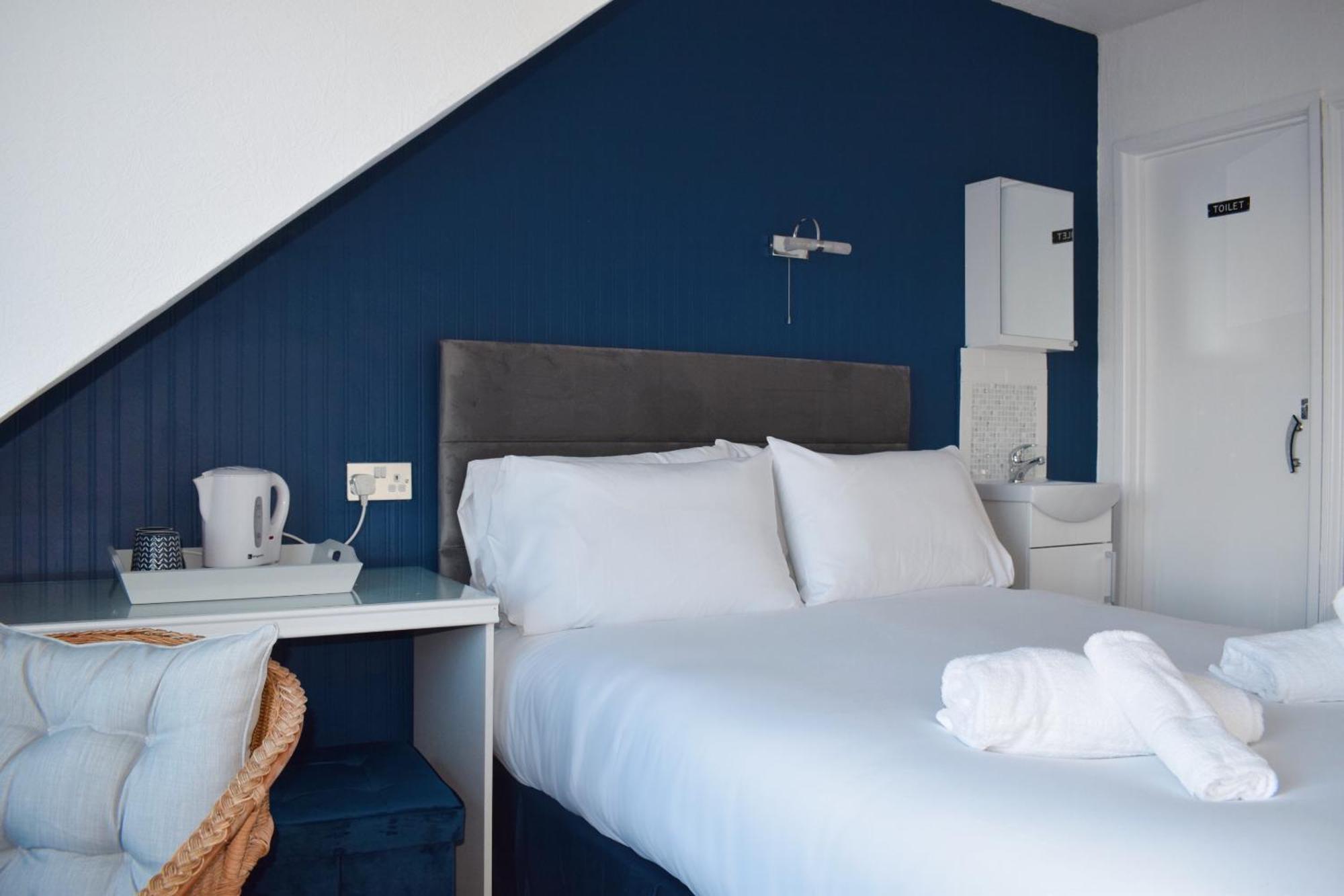 Penn House Hotel ウェーマス 部屋 写真